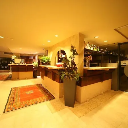 La Pauel Hotel 3*