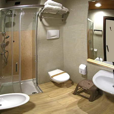 La Pauel Hotel 3*