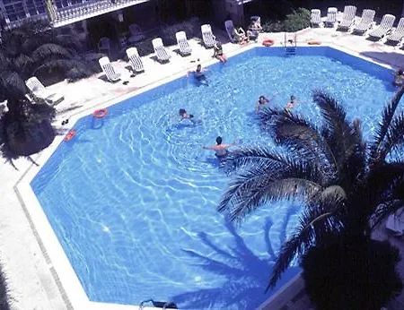 La Pauel Hotel 3*