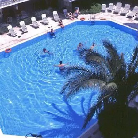 La Pauel Hotel
