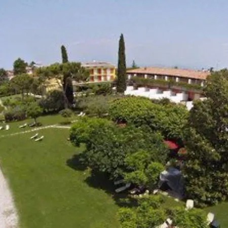 La Pauel Hotel 3*
