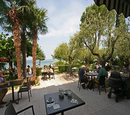 La Pauel Hotel 3*